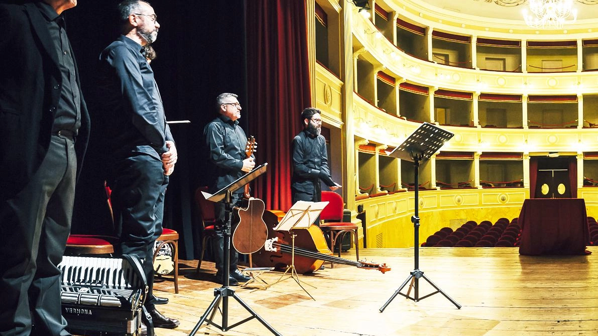 Passione teatro. Come diventare i nuovi Visionari Passione teatro. Come diventare i nuovi Visionari