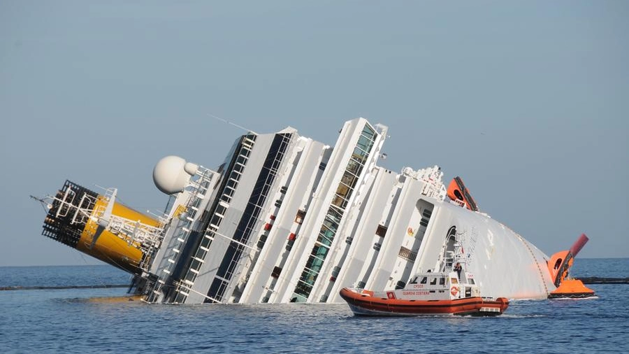 La Costa Concordia naufragata al Giglio 