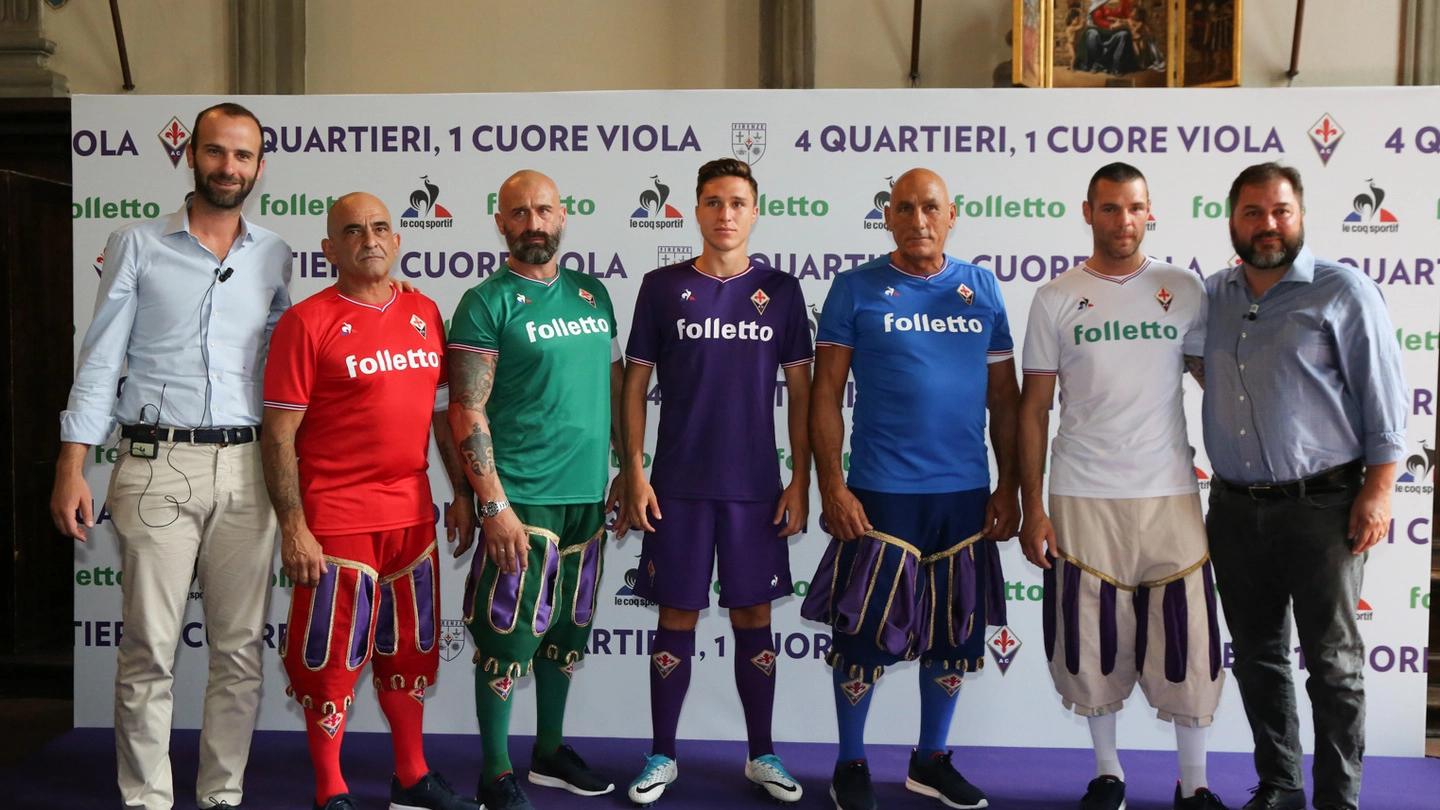 Ecco le nuove maglie della Fiorentina (Fotocronache Germogli)