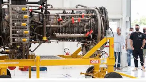 Industrie eccellenti Il volo di Aero Alliance con 13 milioni pronti per gli investimenti Industrie eccellenti Il volo di Aero Alliance con 13 milioni pronti per gli investimenti