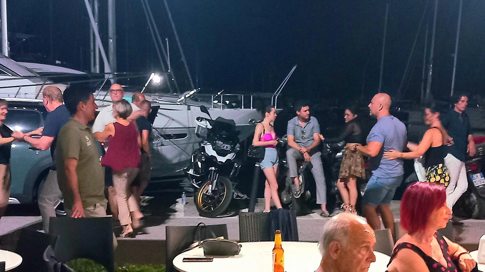 Musica caraibica   al bi-Bar di Cala Galera  col dj Valter