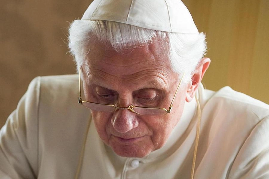 Ratzinger, nel 2010, a Castel Gandolfo