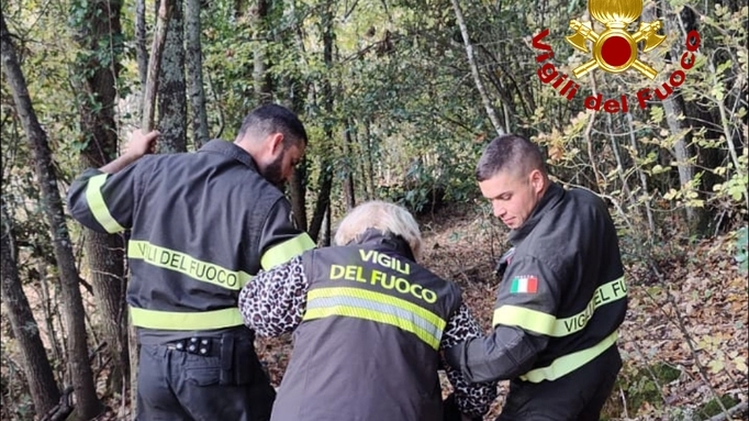La donna non riusciva a tornare all’auto dove c’era il marito ad attenderla