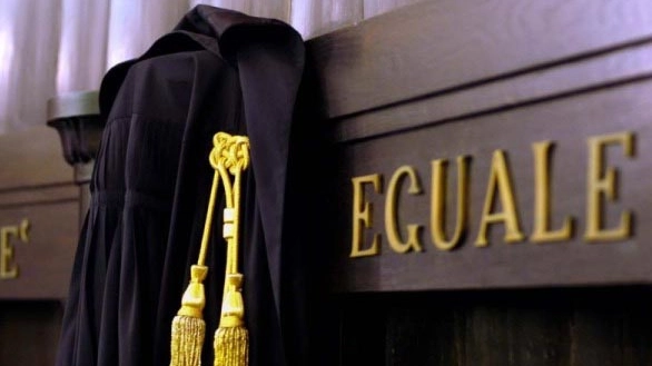 Un tribunale Un tribunale
