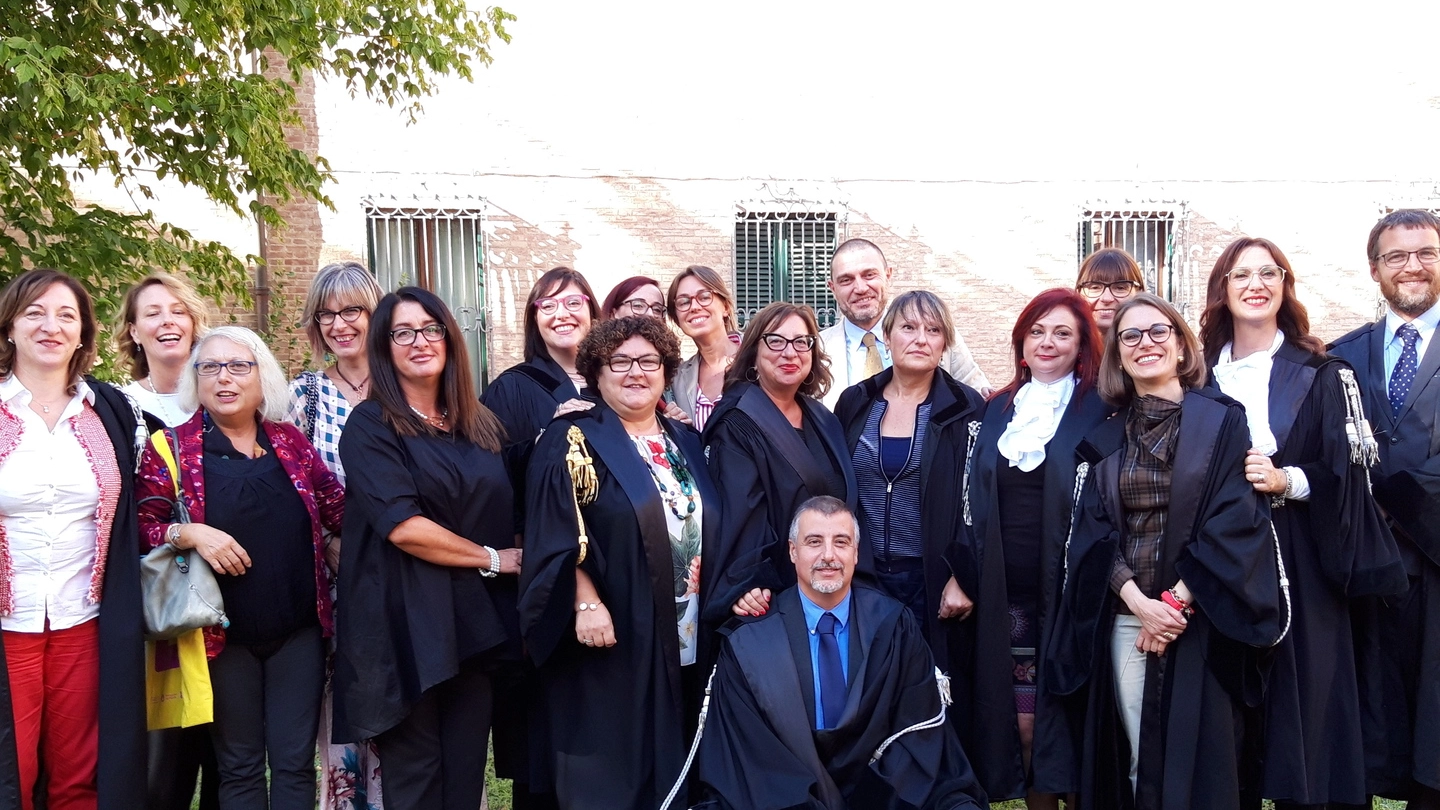 Avvocati, foto di gruppo alla Limonaia (Foto Valdesi)