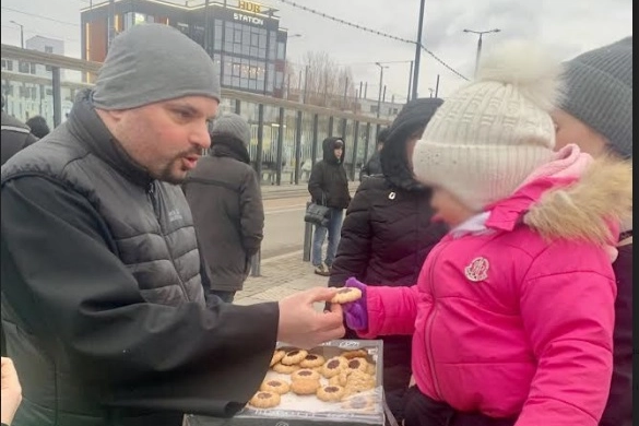 I frati francescani aiutano i profughi in fuga dalla guerra in Ucraina