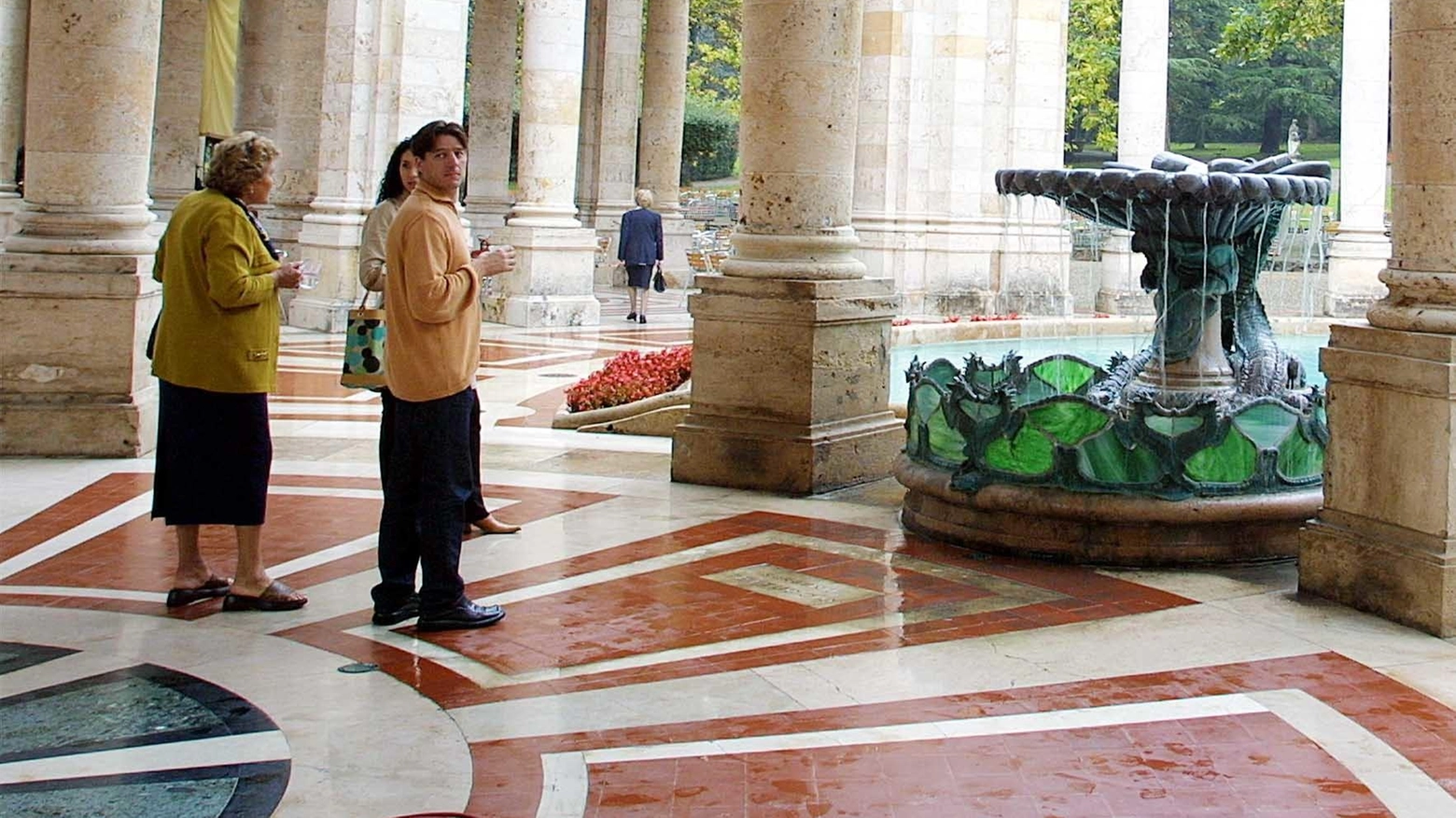 Un agosto mordi e fuggi "Serve una vera strategia per puntare sul turismo" Un agosto mordi e fuggi "Serve una vera strategia per puntare sul turismo"