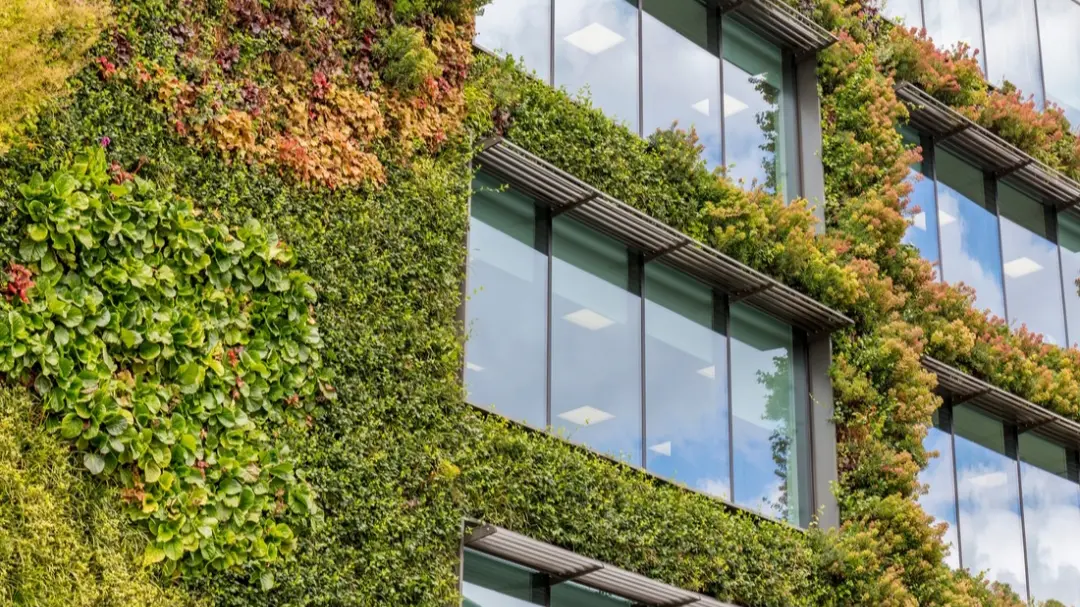 Una casa green (foto Ansa) 