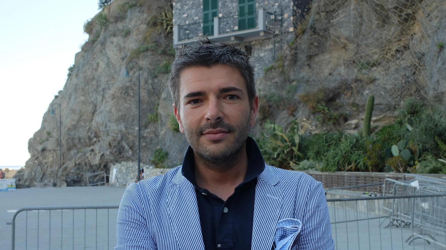 Servizi a portata di click Gli uffici del Comune si contattano con l’App La novità messa a punto grazie a un finanziamento ottenuto nell’ambito del Pnrr Il sindaco: "Il palazzo comunale sul palmo della mano sta prendendo forma" Servizi a portata di click Gli uffici del Comune si contattano con l’App La novità messa a punto grazie a un finanziamento ottenuto nell’ambito del Pnrr Il sindaco: "Il palazzo comunale sul palmo della mano sta prendendo forma"