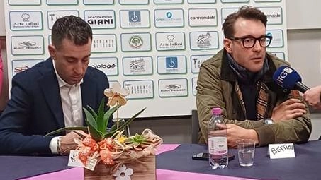 Vincenzo Nibali e Alberto Bettiol ritornano alla Mastromarco Sensi Nibali, loro "casa ciclistica", pronti a supportare la squadra Under 23. Presentato il programma stagionale con nove giovani talenti e sponsor di rilievo.