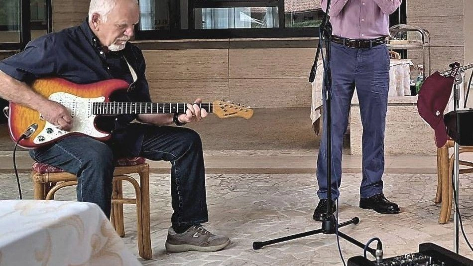 Dopo 50 anni, l'Hotel Acapulco è tornato a riempirsi di musica grazie al concerto dei Fabio's Fables. Nel 2024 sarà lanciato un nuovo progetto sonoro: "Viareggio".
