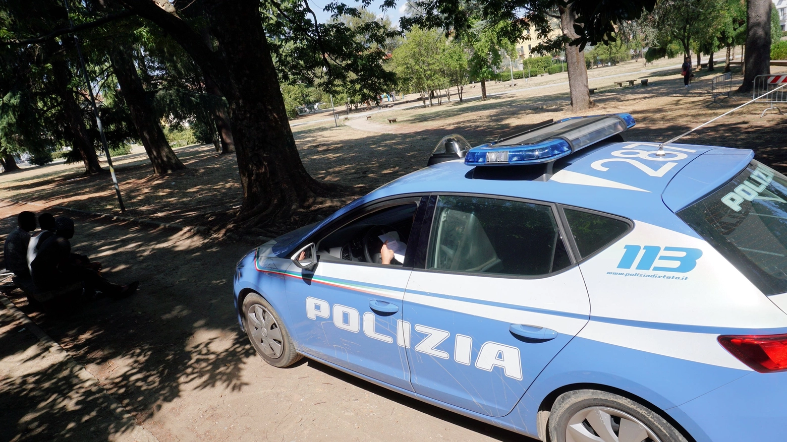 I controlli della polizia (Foto Castellani)