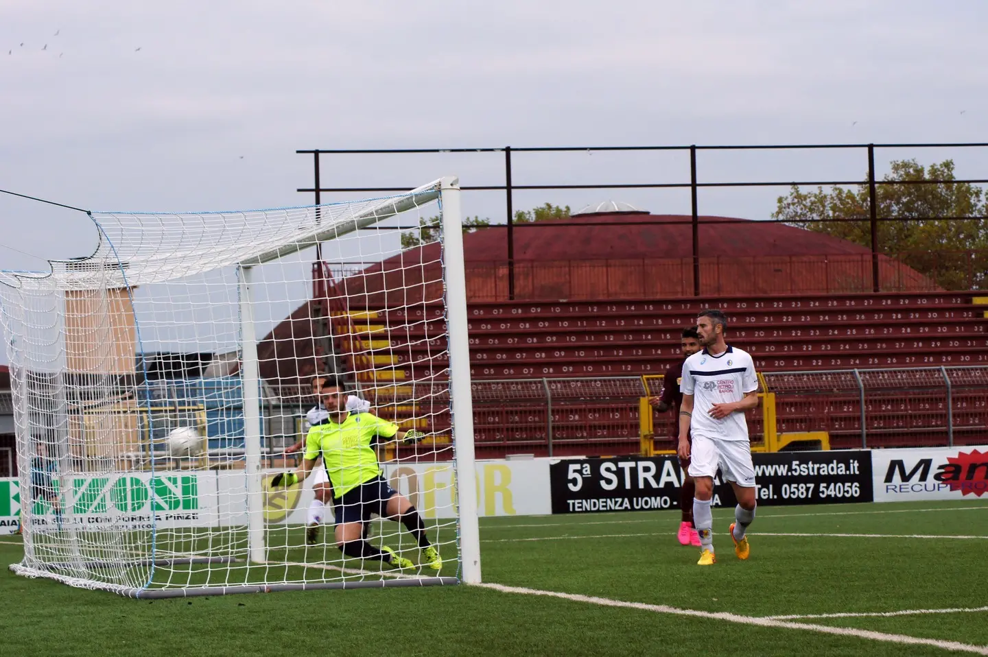Calcio, il Pontedera dice addio alla coppa (e al derby col Pisa)