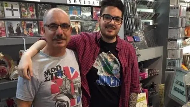 Chiude l’ultimo negozio di dischi  Quarant’anni da "Number One"  Era quello prediletto da Renato Zero