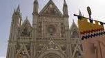 E’ l’ora del Corteo dei Cortei Sfilano oltre 1200 figuranti E’ l’ora del Corteo dei Cortei Sfilano oltre 1200 figuranti