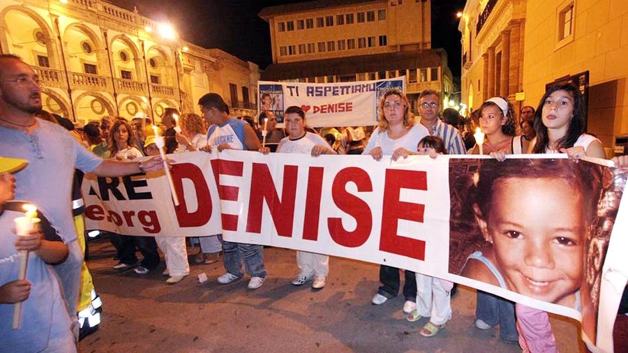 Manifestazione per la piccola  Denise Pipitone