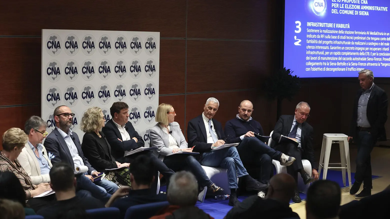 I candidati sull’ottovolante Mps, Fondazioni e Biotecnopolo le chiavi per la Siena di domani I candidati sull’ottovolante Mps, Fondazioni e Biotecnopolo le chiavi per la Siena di domani