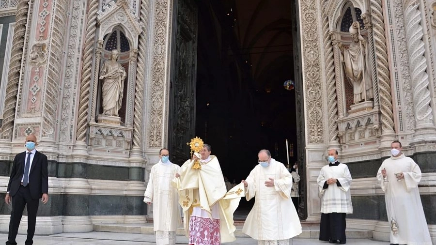 Domani il cardinale Betori benedice il presepe sul sagrato del Duomo