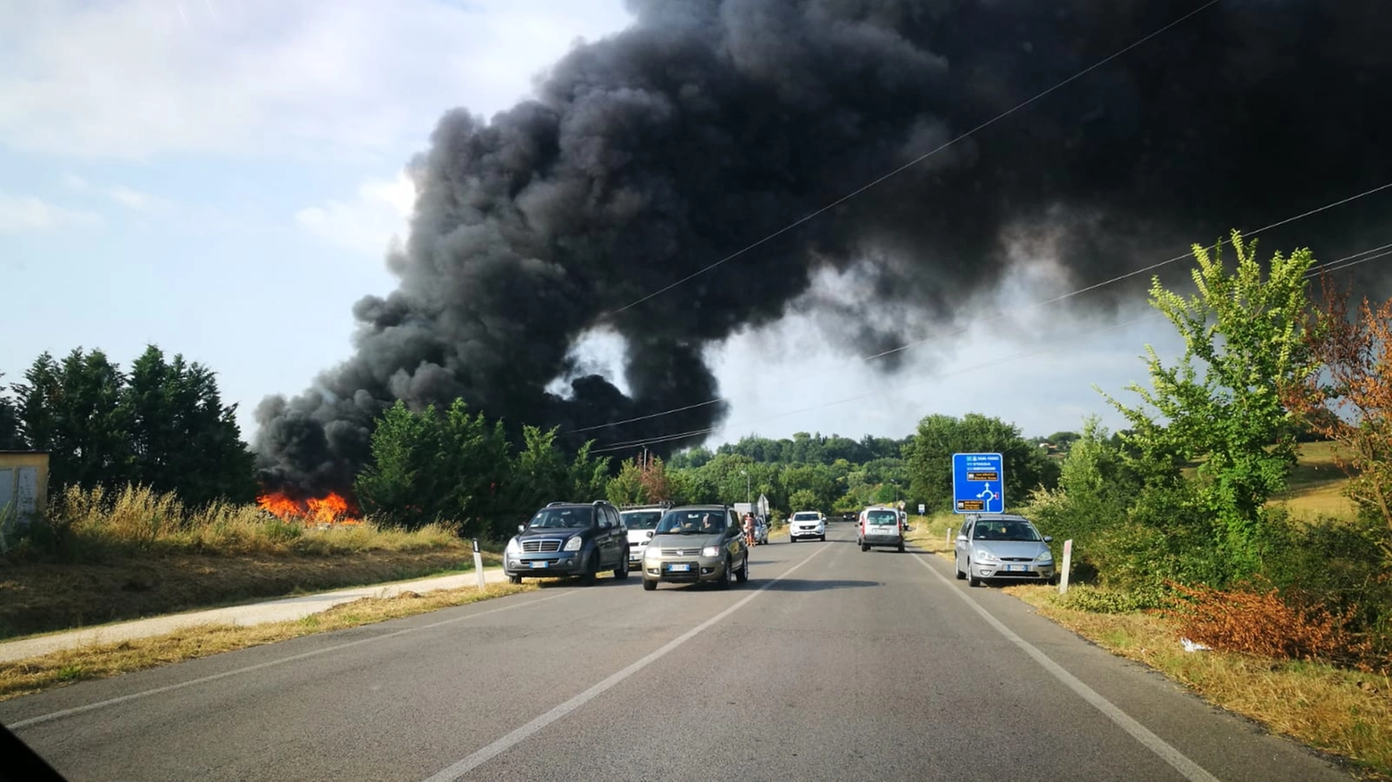 Incendio nella zona industriale di Colle Val d'Elsa 