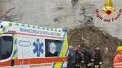 Volo mortale dentro una cava "Colpito dalla benna della ruspa" Volo mortale dentro una cava "Colpito dalla benna della ruspa"