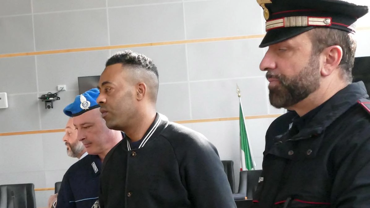 Lite sulla chat prima del massacro. I giudici: no alla perizia psichiatrica. I messaggi dalla camera al divano Lite sulla chat prima del massacro. I giudici: no alla perizia psichiatrica. I messaggi dalla camera al divano