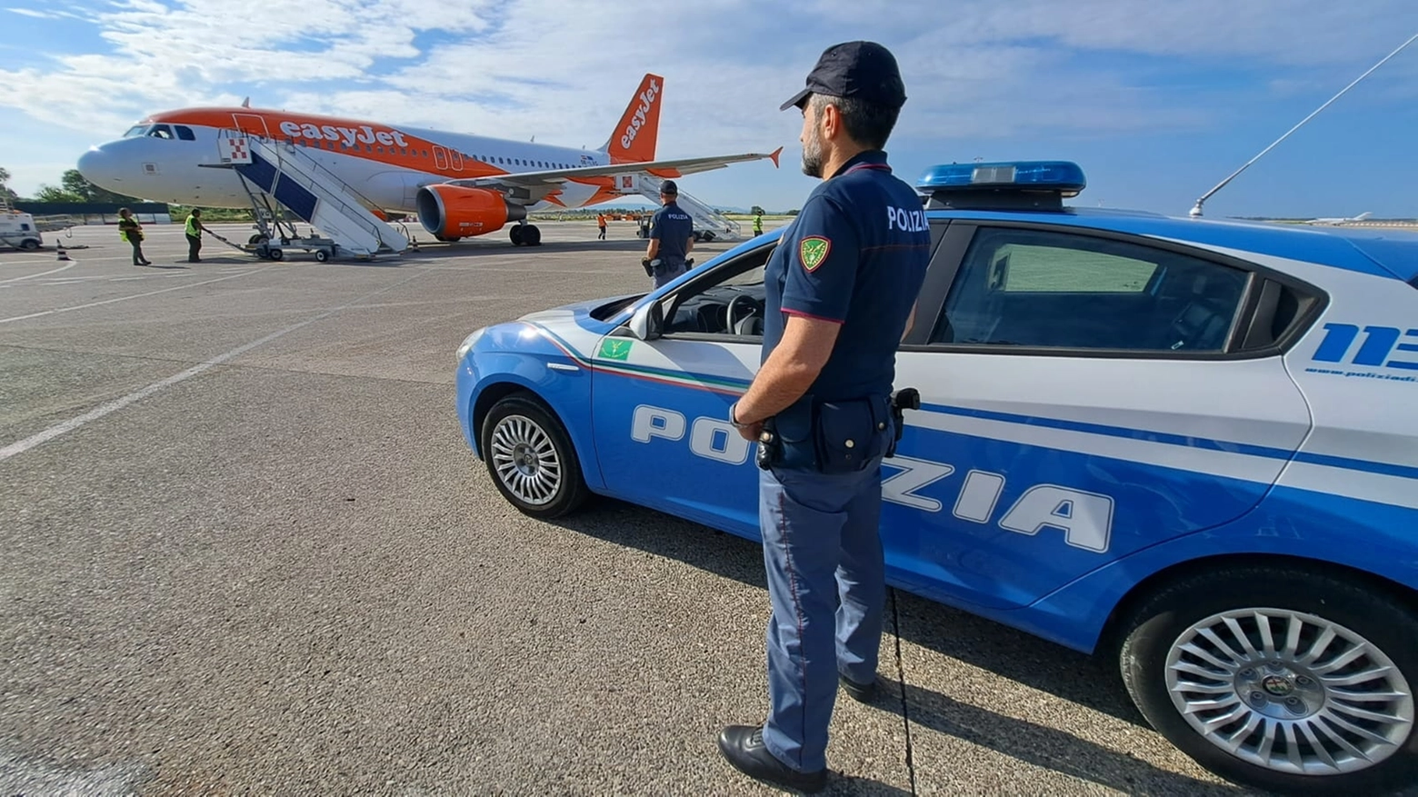 Un agente della Polizia di Frontiera