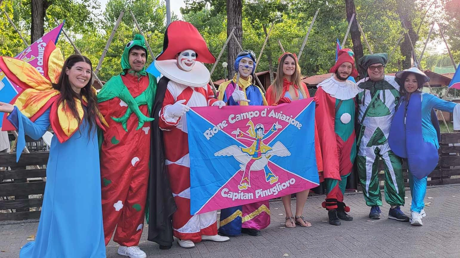 Olimpiadi "Pinuglioro" Giochi carnevaleschi Olimpiadi "Pinuglioro" Giochi carnevaleschi