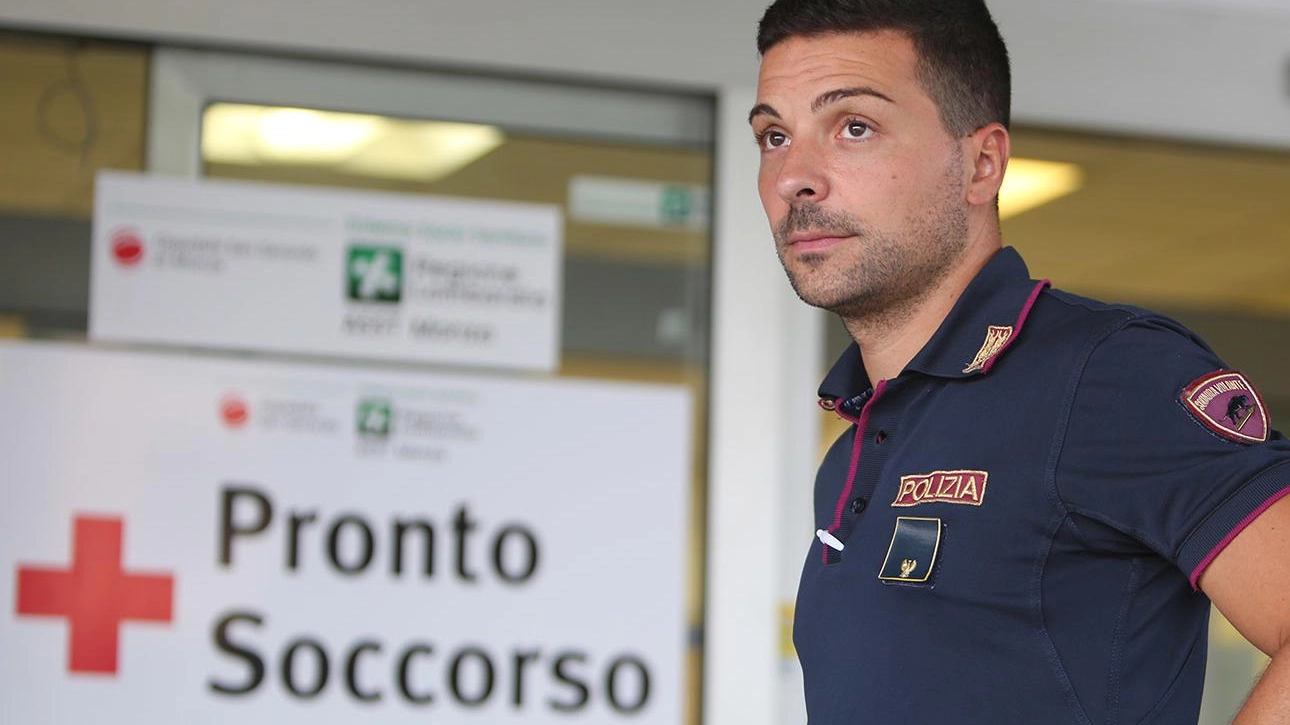 Arrabbiato per l’attesa al pronto soccorso rompe il naso all’infermiera con una gomitata Arrabbiato per l’attesa al pronto soccorso rompe il naso all’infermiera con una gomitata