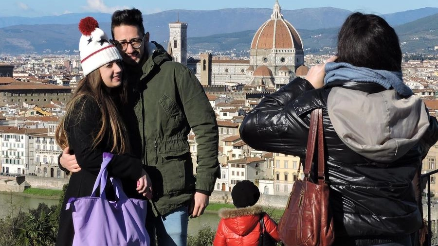 Turisti a Firenze (New Press Photo)