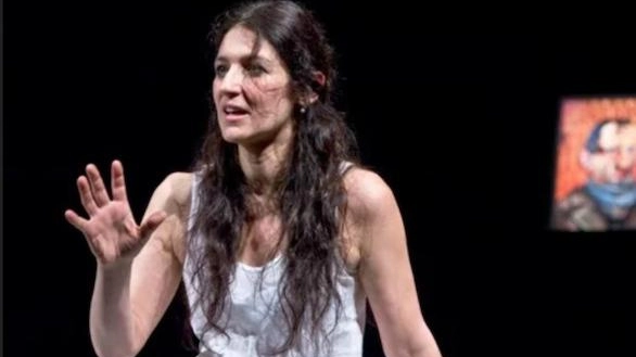 Il teatro necessario  Elisabetta Salvatori svela  la bellezza di Ligabue