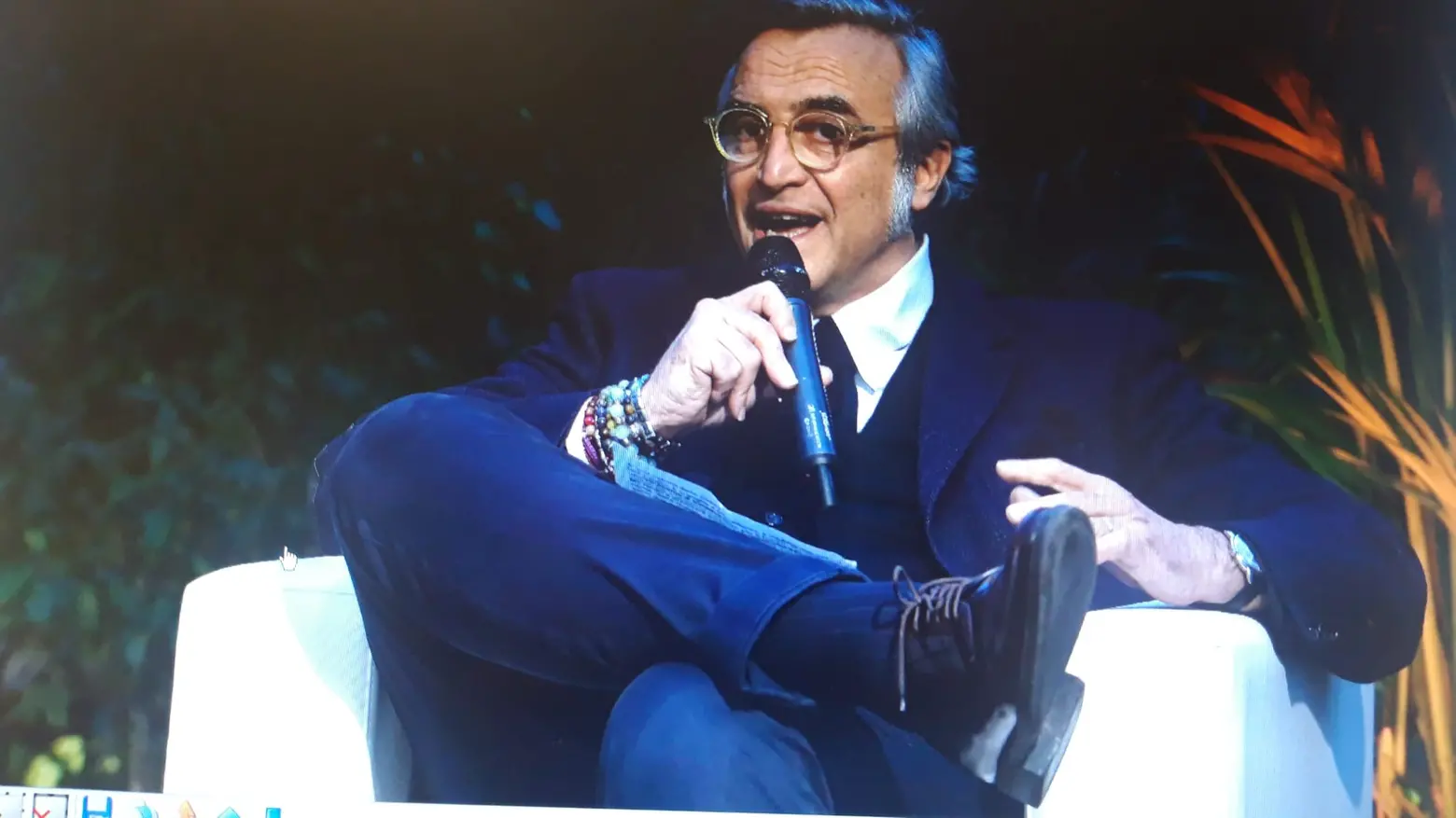 immagine di sfondo 2