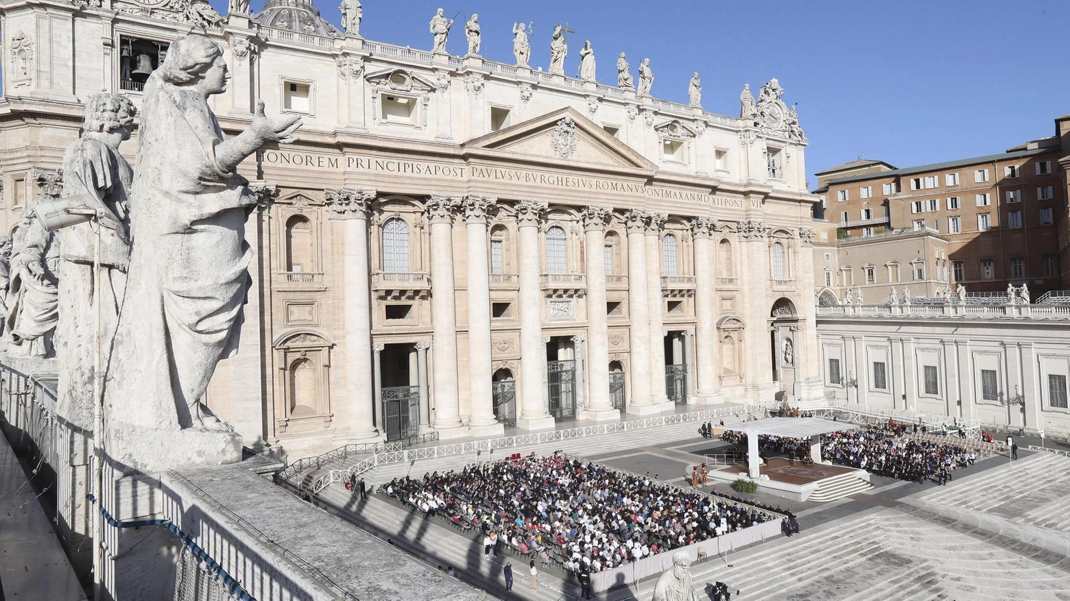 Il saluto del Papa ai pellegrini: "L’esempio delle sante senesi"