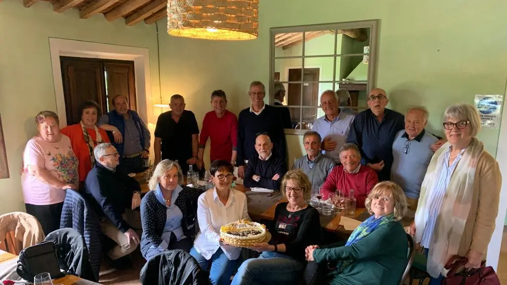 Conviviale amarcord per i diplomati mezzo secolo fa Conviviale amarcord per i diplomati mezzo secolo fa