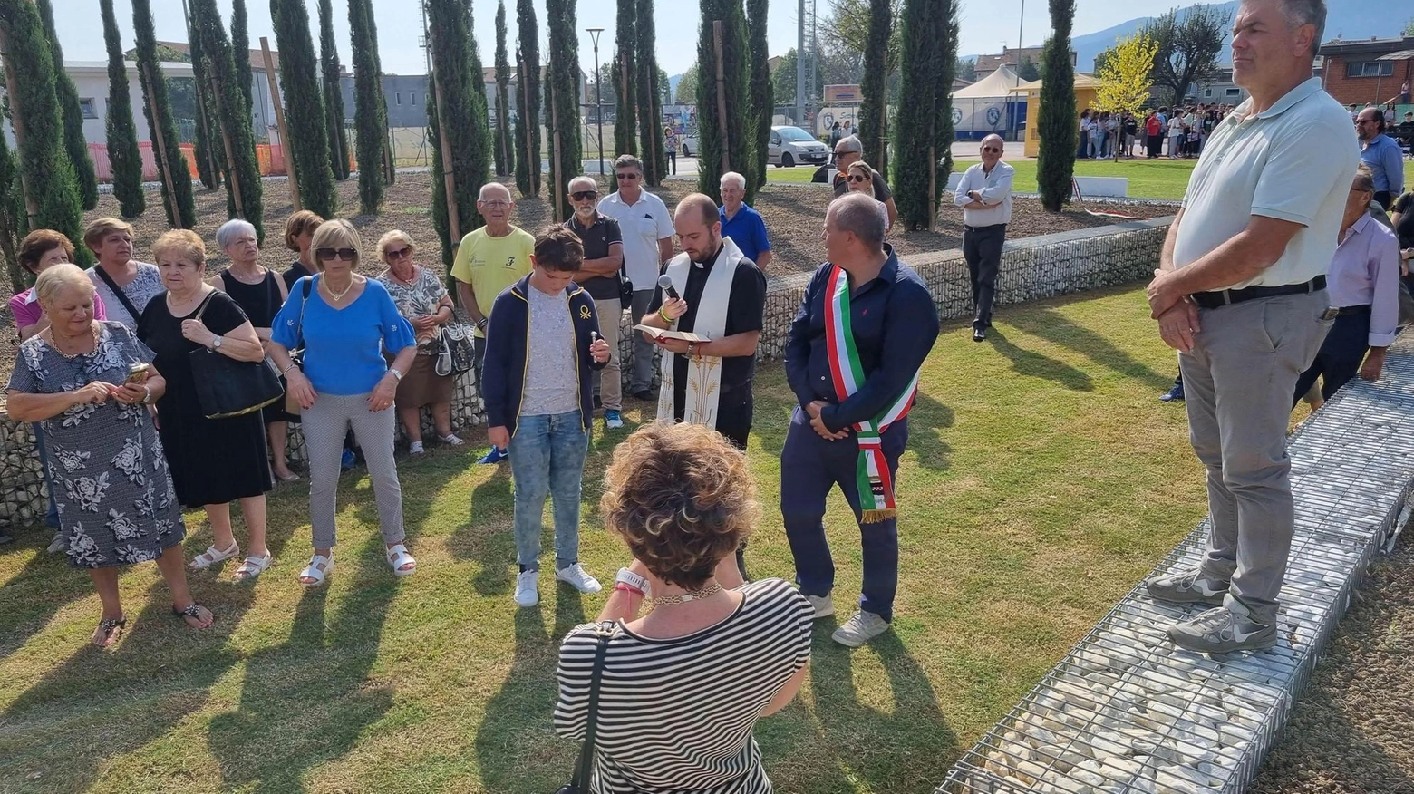 Il giardino dell’abbraccio. È ora una splendida realtà Il giardino dell’abbraccio. È ora una splendida realtà