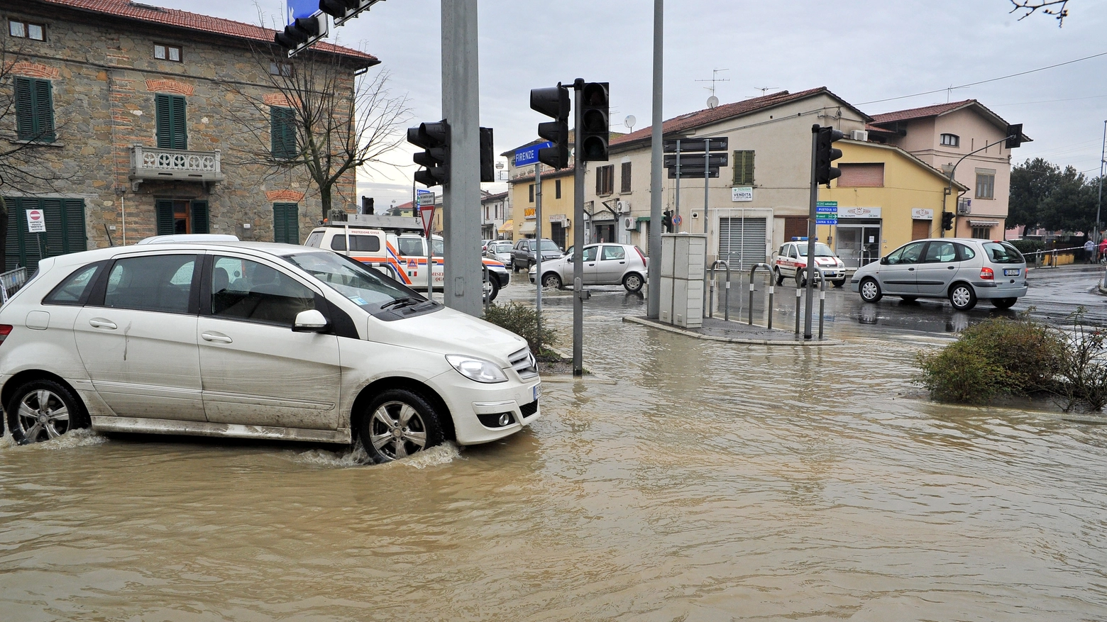 L'alluvione a Quarrata (immagine di archivio)