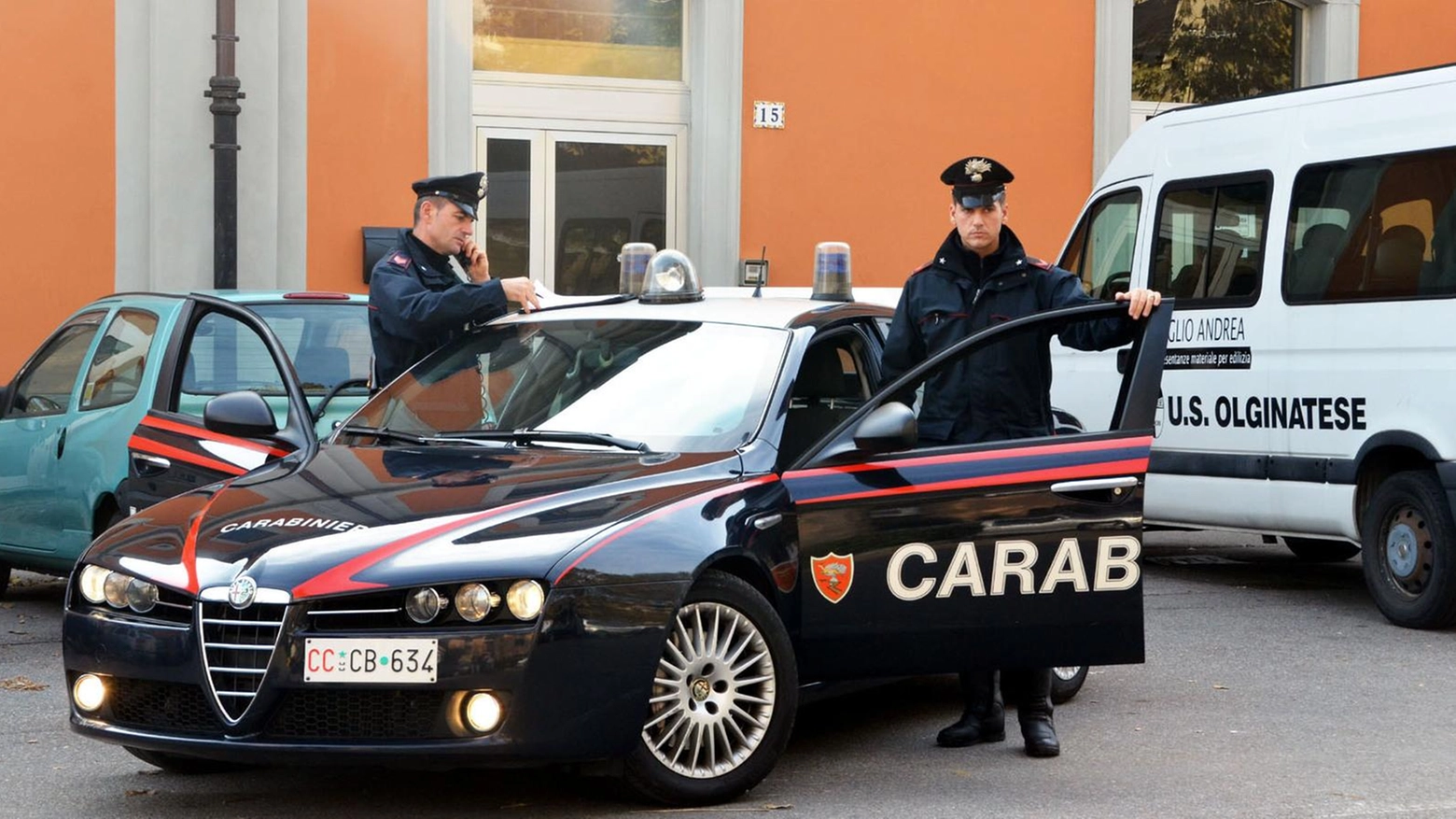 Morte di una 15enne a Pontedera: sequestrati caricabatterie fuori norma
Morte di una 15enne a Pontedera: sequestrati caricabatterie fuori norma