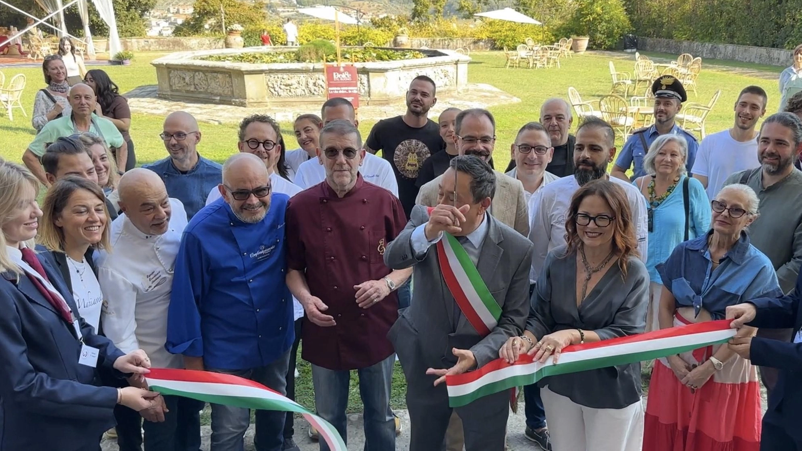 La pasticceria in vetrina. Tra eccellenze e curiosità La pasticceria in vetrina. Tra eccellenze e curiosità
