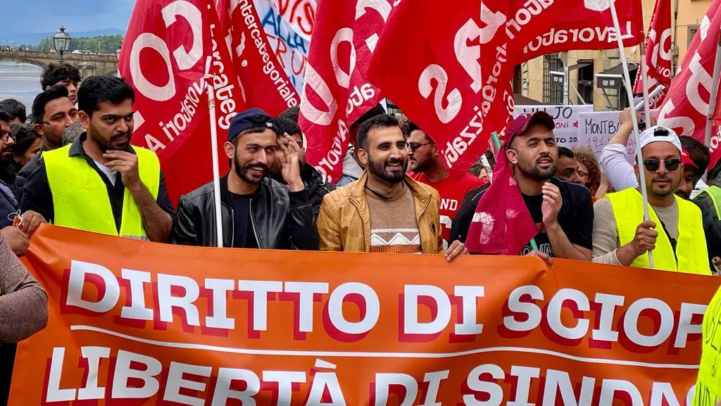 Il corteo (foto Marco Mori/New Press Photo) Il corteo (foto Marco Mori/New Press Photo)