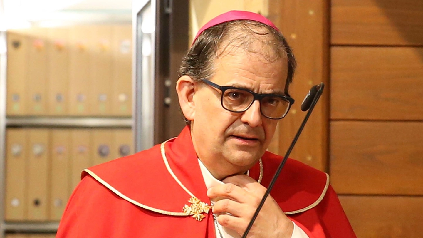Il cardinale Augusto Paolo Lojudice Il cardinale Augusto Paolo Lojudice