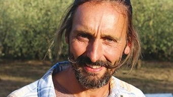 Denis Giovannetti è il titolare di Naturapi