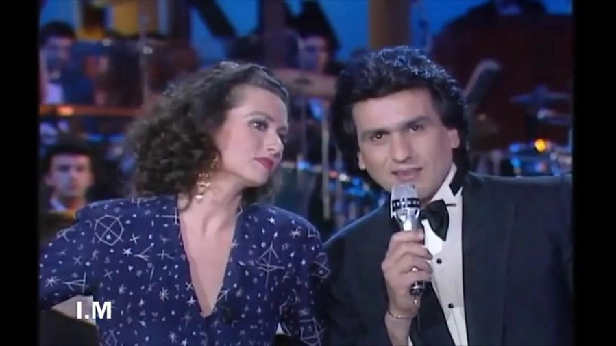 Cinquetti e Cutugno (entrambi vincitori del contest) presentarono insieme l'edizione 1992