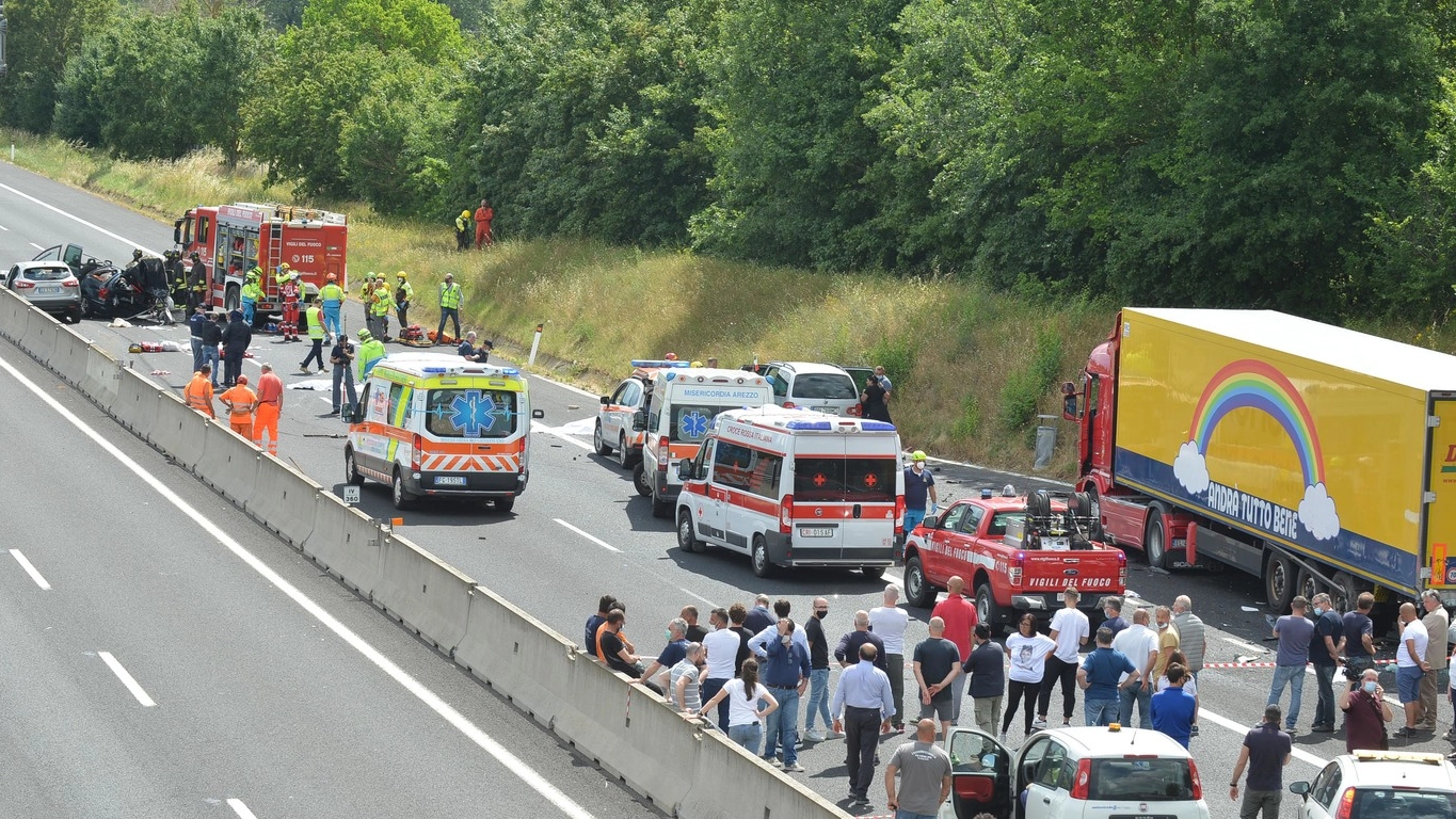 L'incidente ad Arezzo (foto Tavanti)