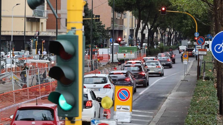 Firenze, 2 milioni e mezzo di euro per rottamare le auto più inquinanti (New Press Photo)