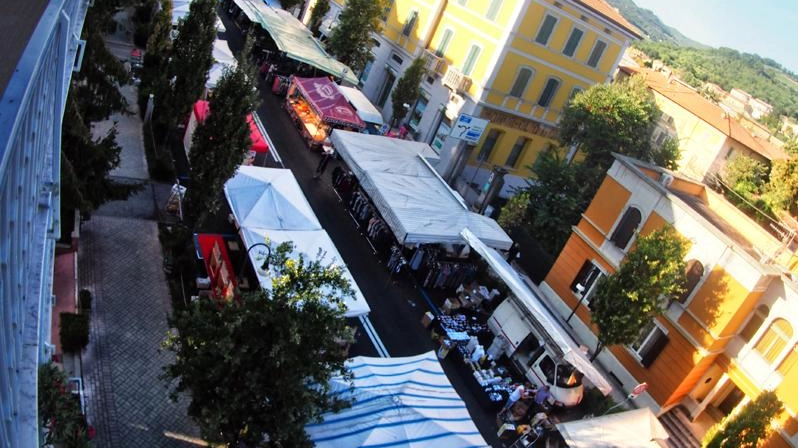 Fiera di Loreto a Spoleto: 200 banchi in 2 giorni
Fiera di Loreto a Spoleto: 200 banchi in 2 giorni
