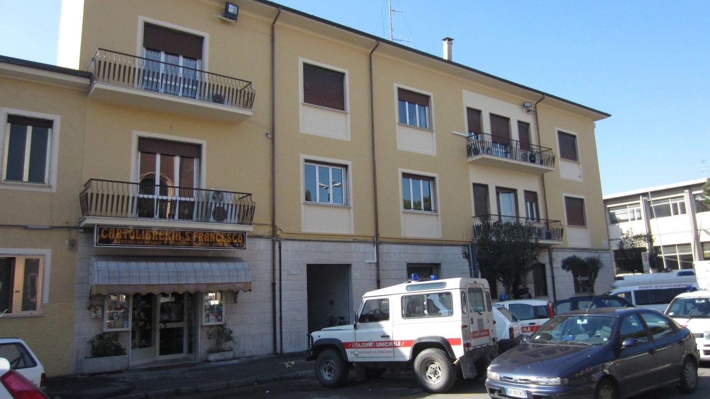 L’attuale sede del comando dei vigili urbani in via S.Antonio (foto Umicini) 