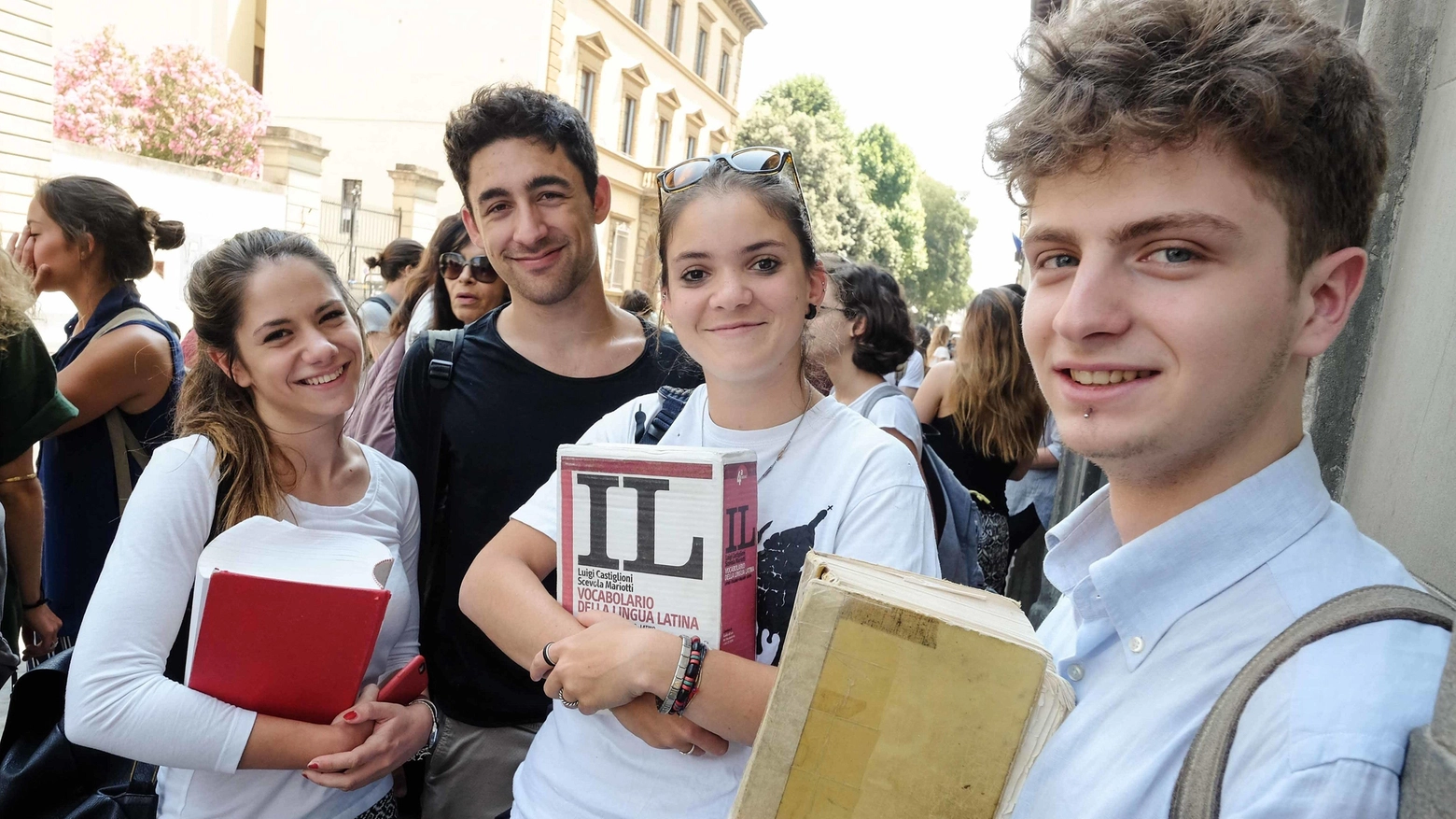 Maturità, quasi tutti promossi Ma i super diplomati sono in calo È boom di voti fra il 70 e l’80 Maturità, quasi tutti promossi Ma i super diplomati sono in calo È boom di voti fra il 70 e l’80