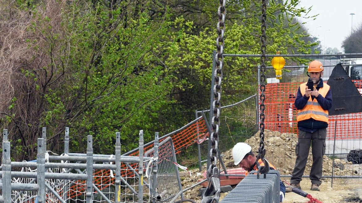 Obiettivo occupazione  Edilizia e industria  rimangono i settori  più vivaci e dinamici