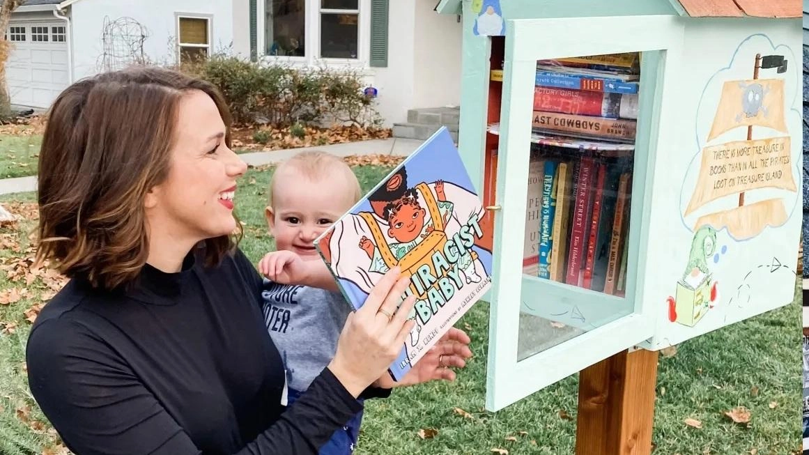 Una biblioteca libera per i piccoli del nido Una biblioteca libera per i piccoli del nido