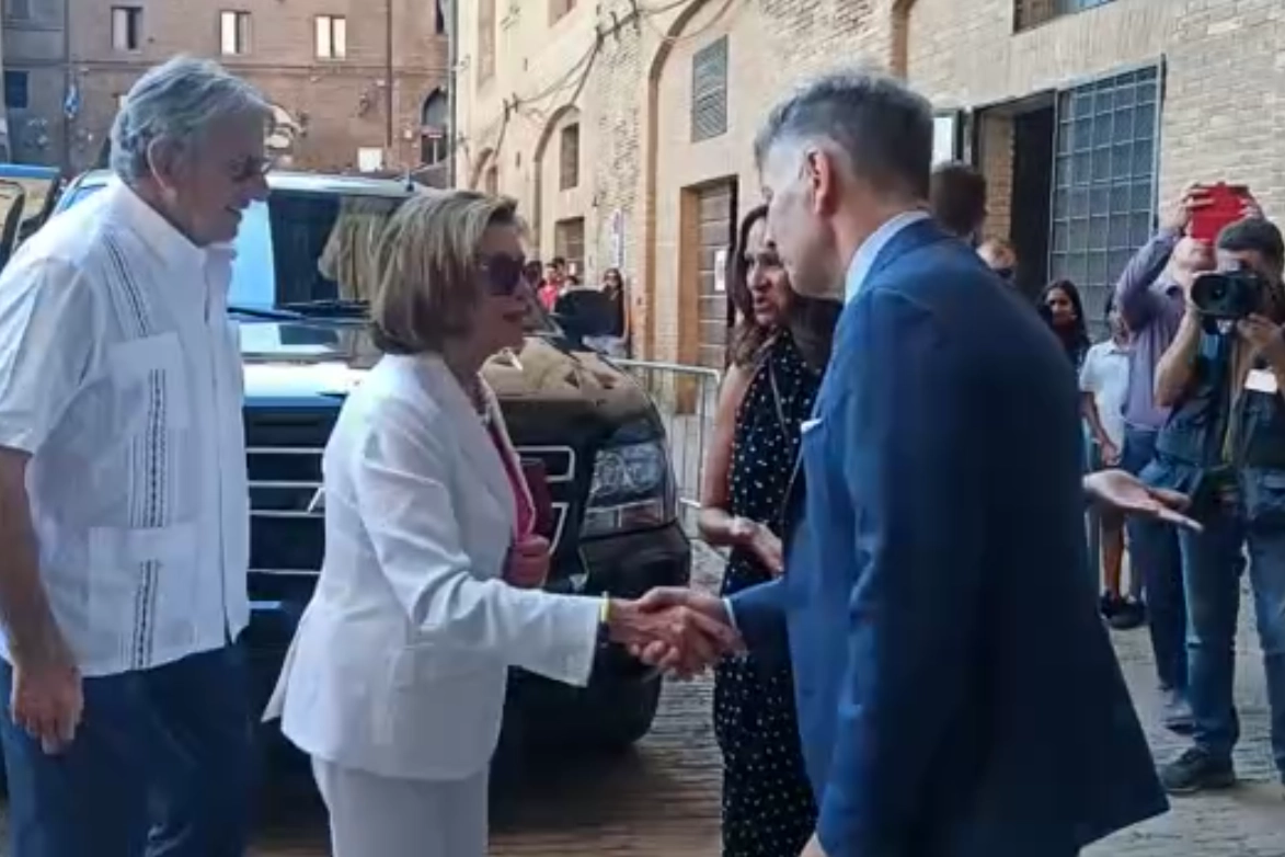 L'arrivo a Siena della speaker della Camera Usa, Nancy Pelosi