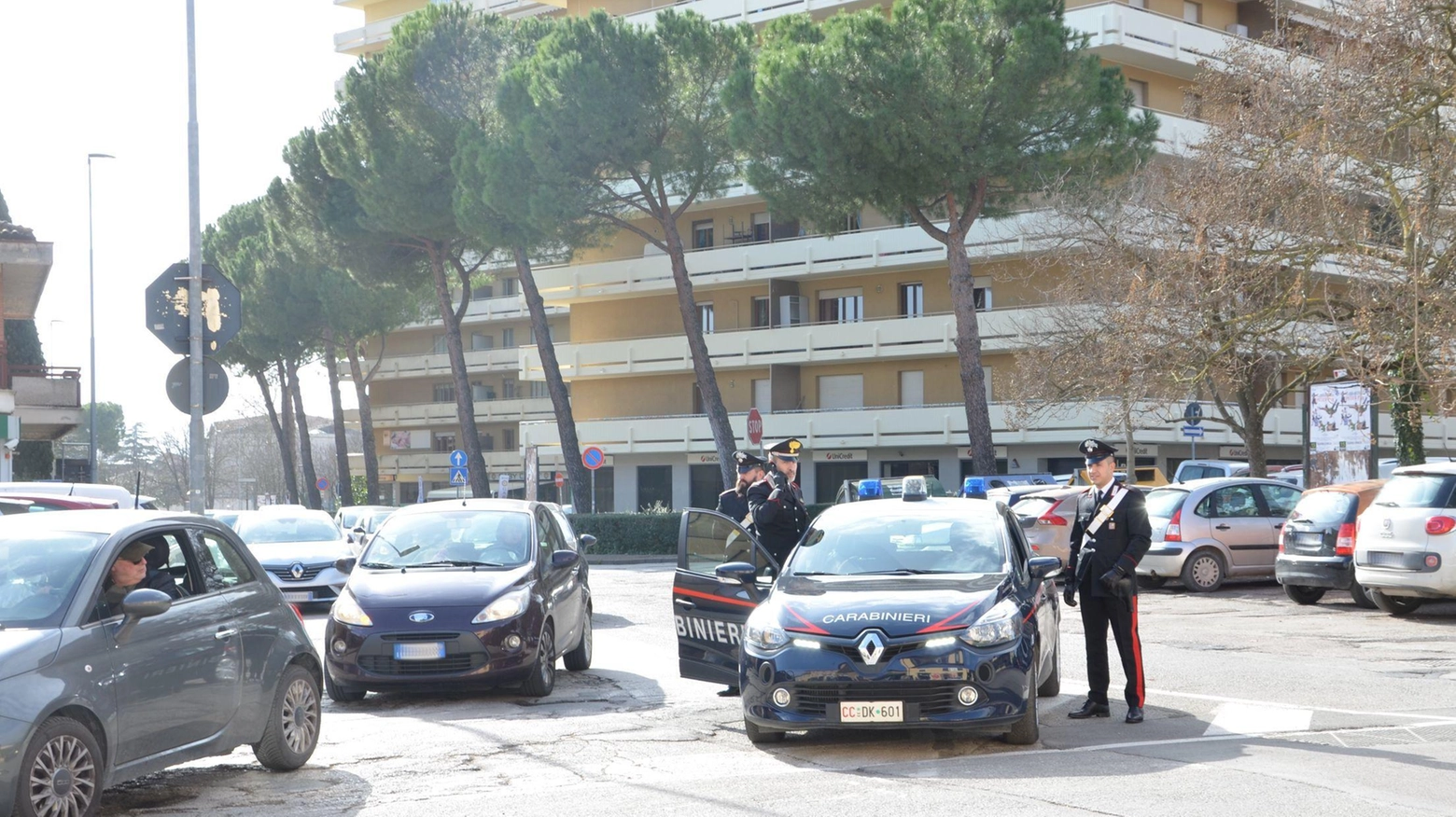 Spacciavano Mdma fuori dalla discoteca: arrestati Spacciavano Mdma fuori dalla discoteca: arrestati